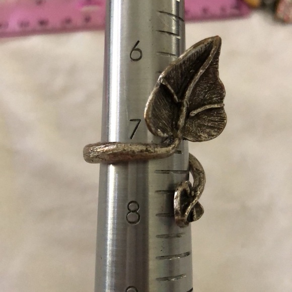 Leaf Wrap Ring - Picture 3 of 4